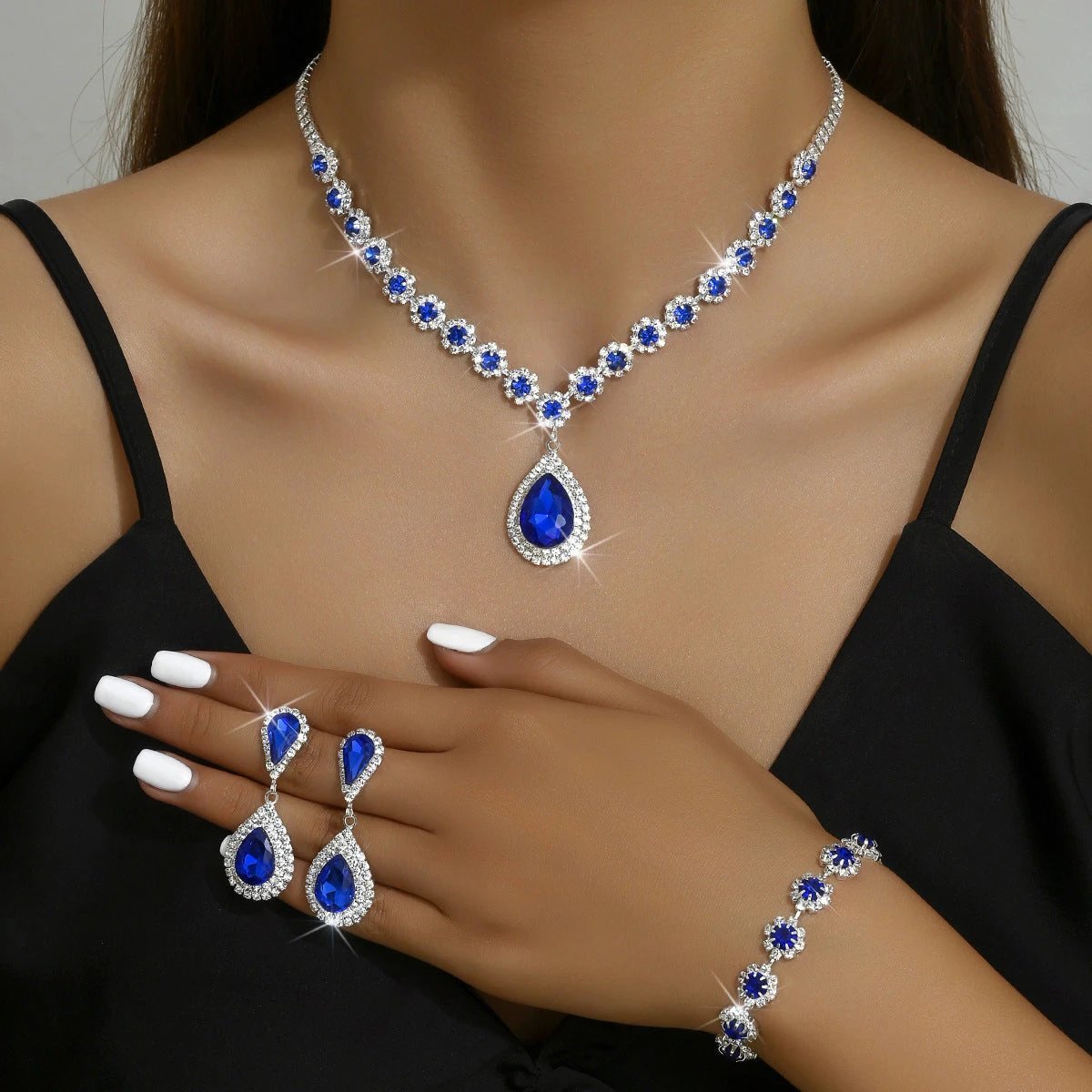 Fashion Jewelry Bridal Jewelry Suit Necklace Ear Stud Bracelet Three-piece Set MANDOTOS