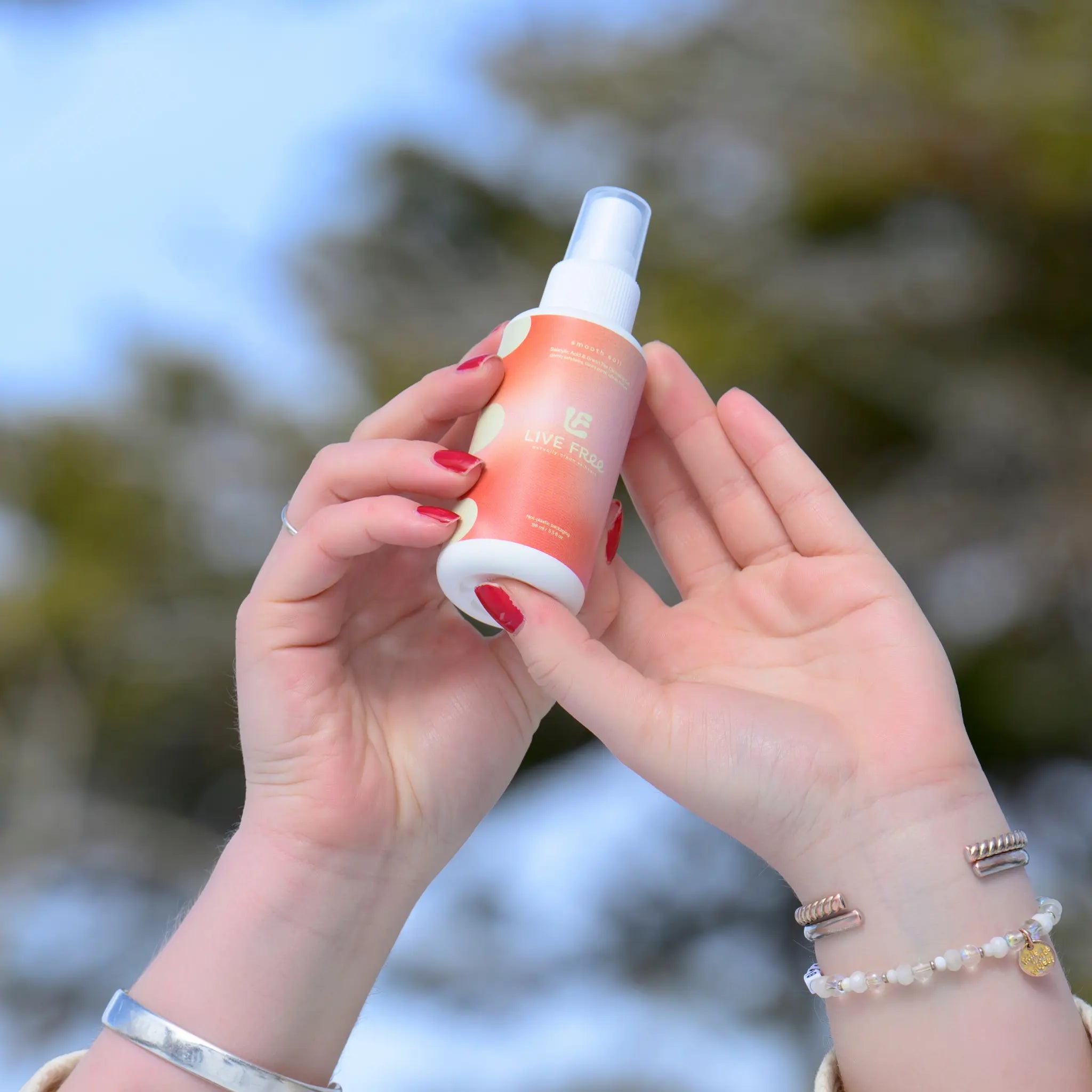 Smooth Sali – Gentle Salicylic Acid Cleanser for Blemish Prone & Sensitive Skin Free Living Co