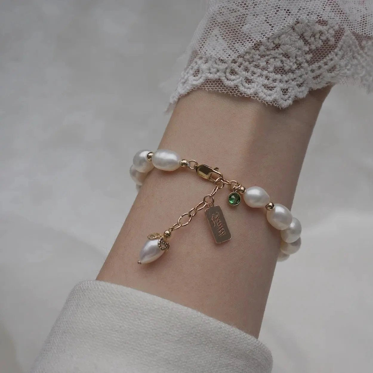 Natural Zircon Pearl Bracelet Luxury Jewelry MANDOTOS