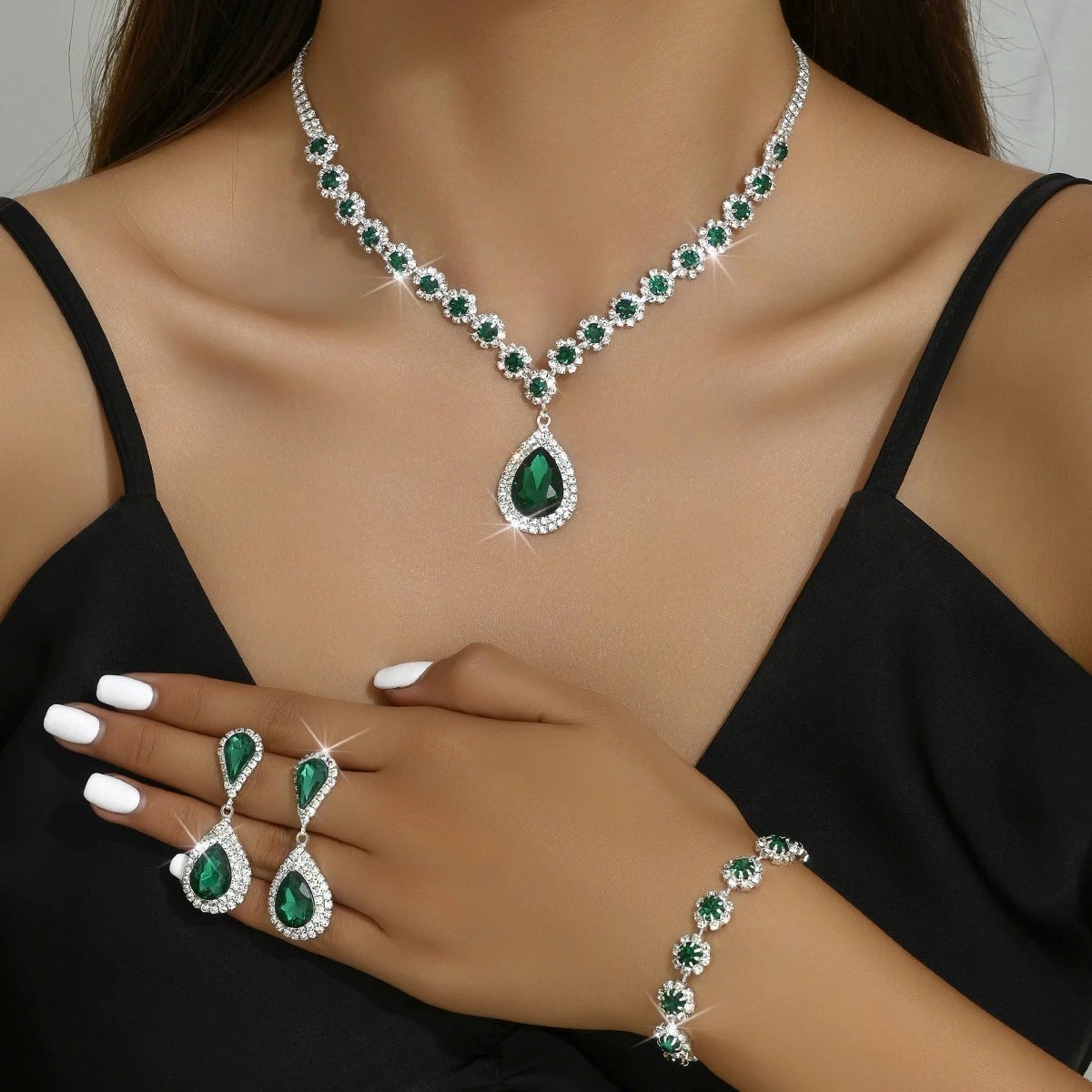 Fashion Jewelry Bridal Jewelry Suit Necklace Ear Stud Bracelet Three-piece Set MANDOTOS
