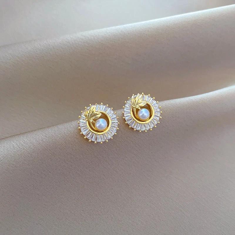 Fashion Jewelry Square Full Diamond Personalized Round Ring Leaves Necklace And Earrings Suite MANDOTOS
