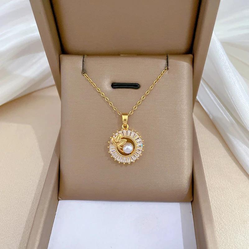 Fashion Jewelry Square Full Diamond Personalized Round Ring Leaves Necklace And Earrings Suite MANDOTOS